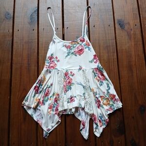Hanger 221 S cream and colorful red rose floral and lace open back fairy top